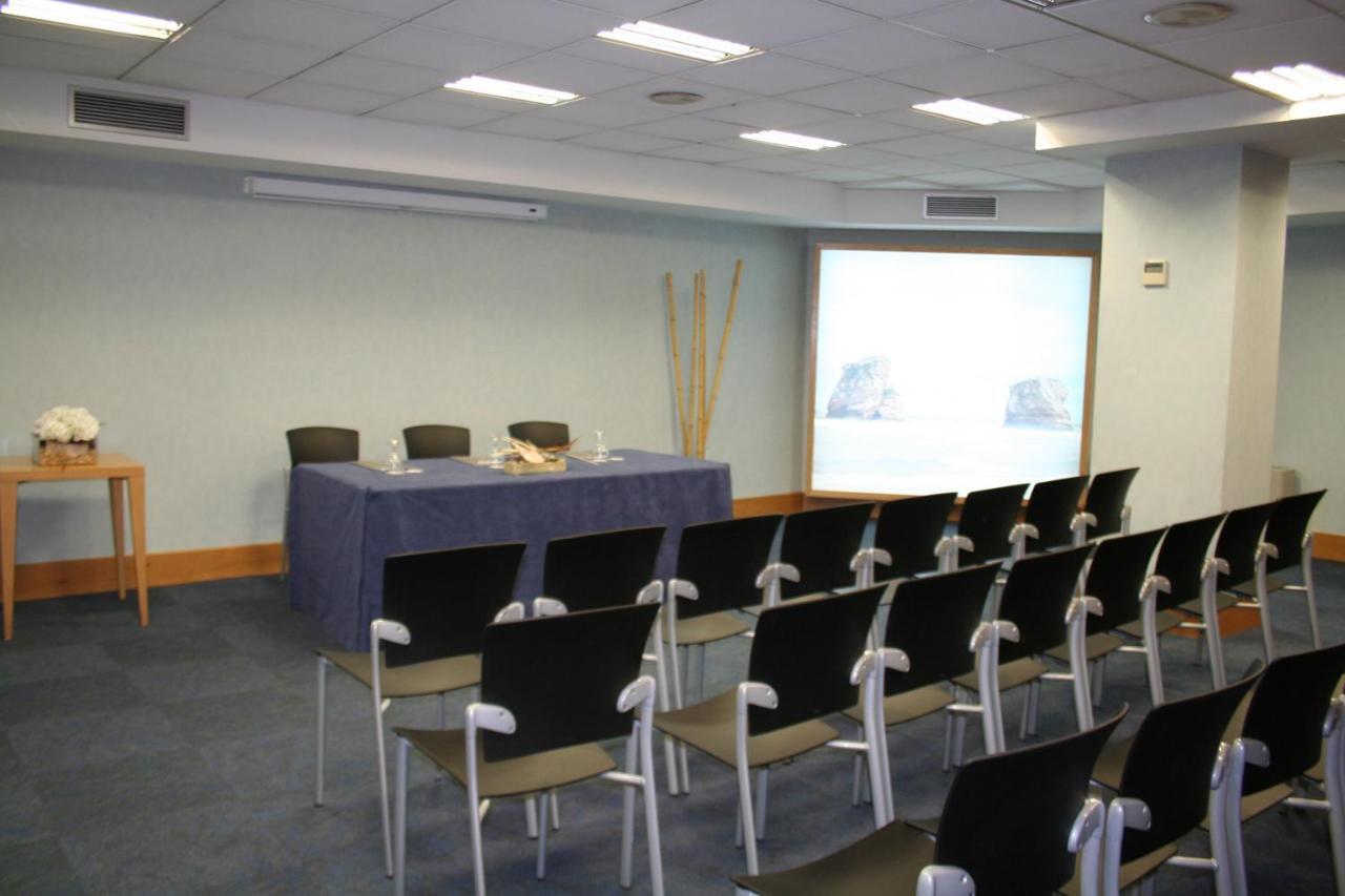 Apartamentos Jauregui Hondarribia Esterno foto
